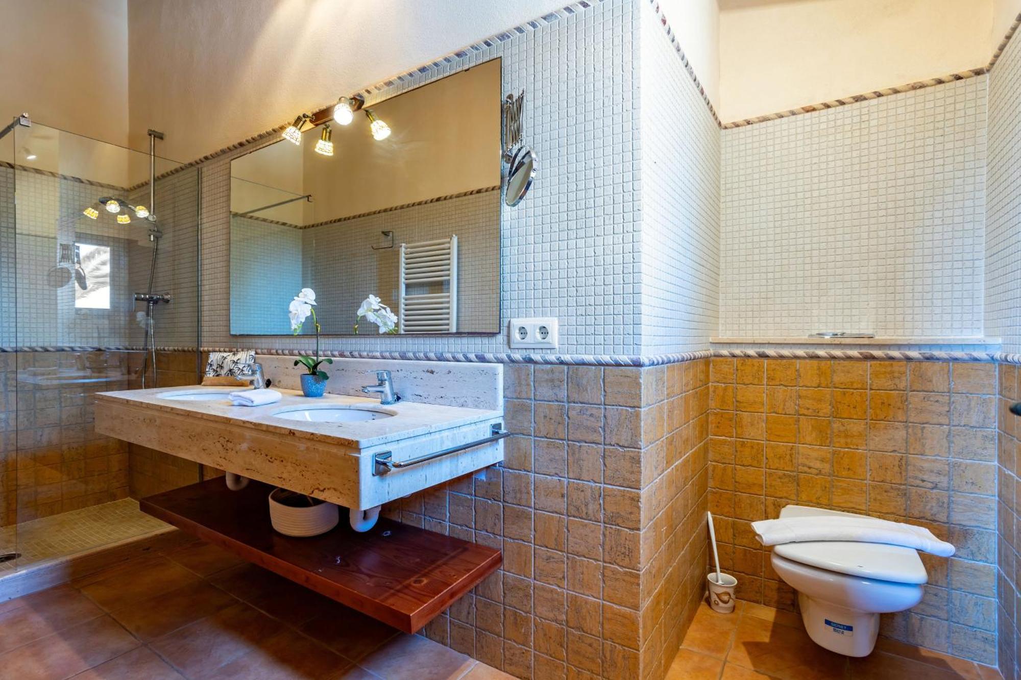 Rustica Talaia Vella Mit Pool Und Wifi Landhaus