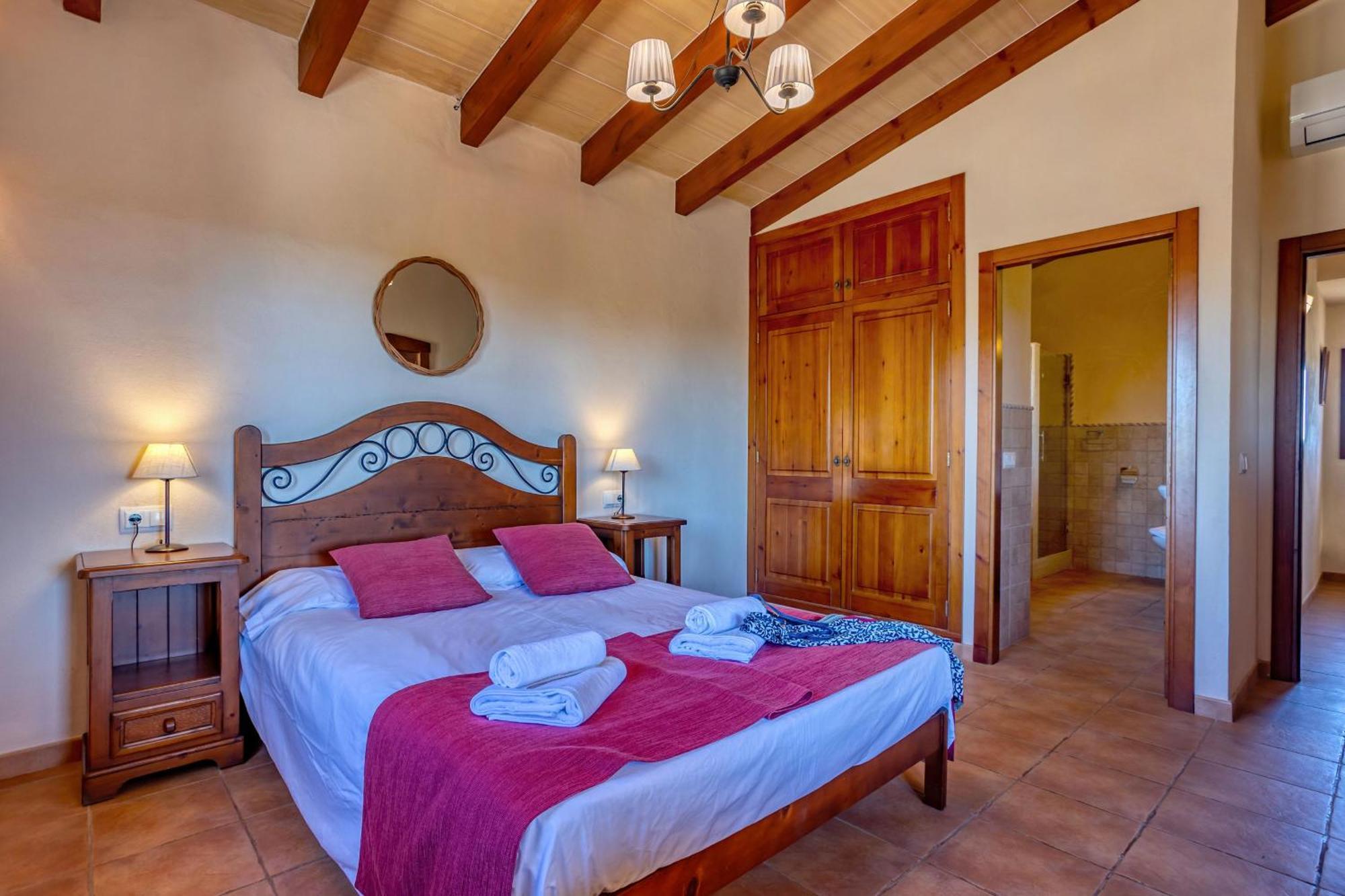 Rustica Talaia Vella Mit Pool Und Wifi Landhaus Santanyí